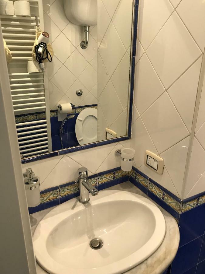 Ropelli Palace Apartment Naples